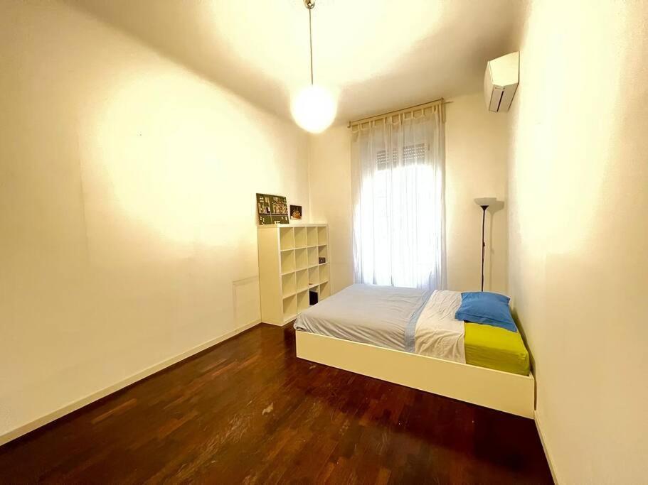 מילאנו Modern Pretty Apartment Near Isola Zone מראה חיצוני תמונה